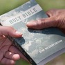 Doneaza o Biblie sau o carte crestina pentru oamenii din Muntii Apuseni!